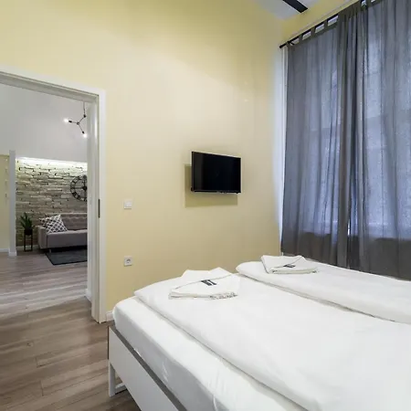 Downtown Opera Apartment Budapest