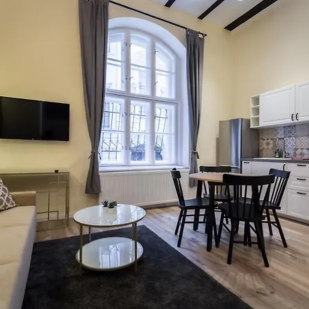 Apartment Downtown Opera
