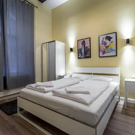 Apartment Downtown Opera *