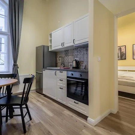 Apartment Downtown Opera Budapest